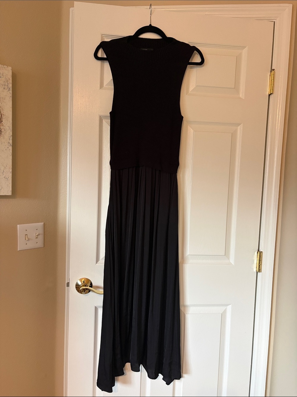 Simply Vera Vera Wang Black Ribbed Mock Neck Pleated Maxi Dress Medium